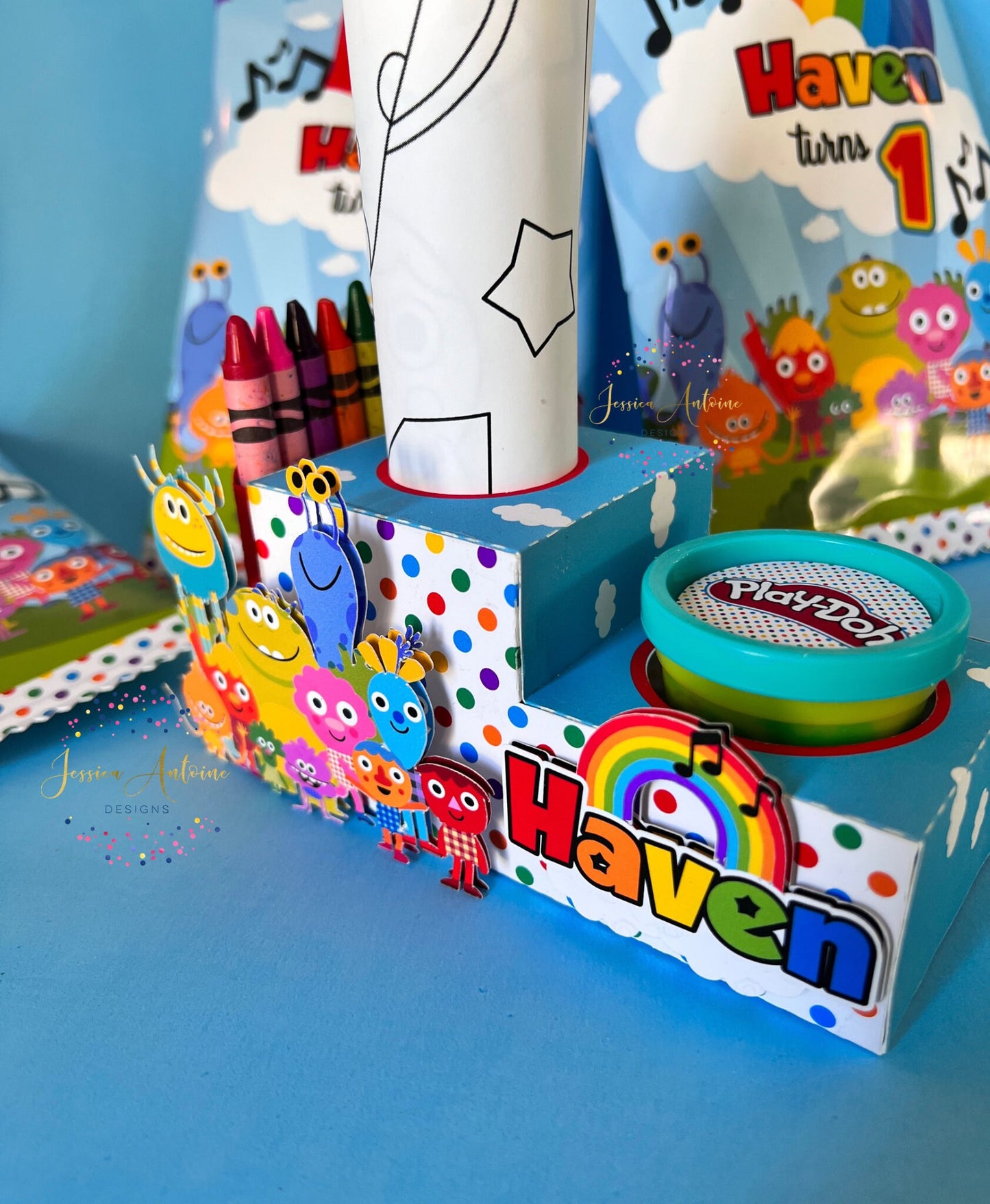 Super Simple Songs Activity Box - Play Dough Box - Coloring Page with Crayons