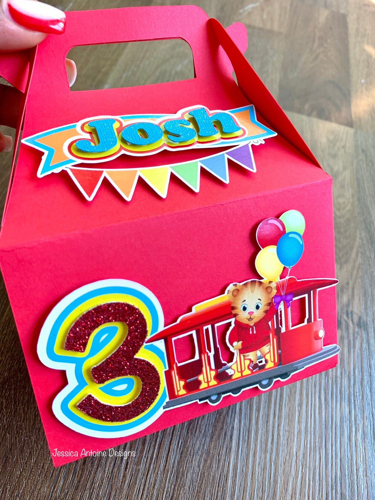 Tiger Favor Gable Boxes