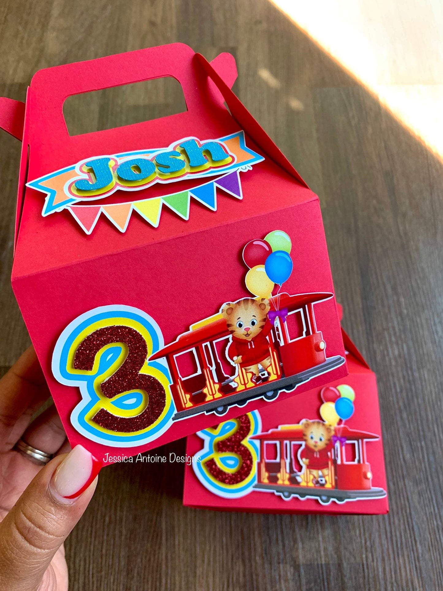 Tiger Favor Gable Boxes